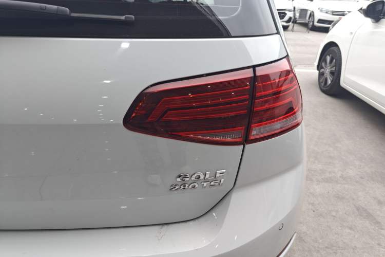 Used Volkswagen Golf 2020 Zhiai Edition 280TSI DSG Comfort Model Exterior 3