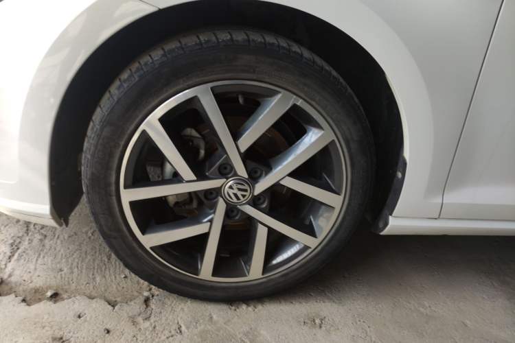 Used Volkswagen Golf 2020 280TSI DSG Comfort Version Exterior 4