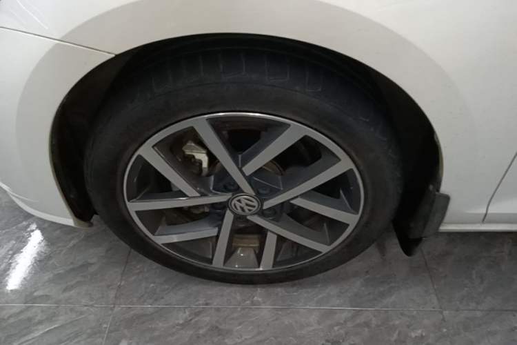 Used Volkswagen Golf 2020 280TSI DSG Comfort Version Exterior 4
