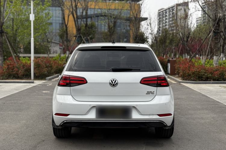 Used Volkswagen Golf 2020 280TSI DSG Comfort Version Exterior 4