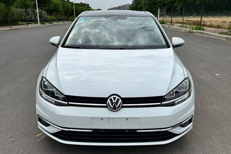 Used Volkswagen Golf 2020 Zhiai Edition 200TSI DSG Comfortable & Ambitious Version Exterior 4