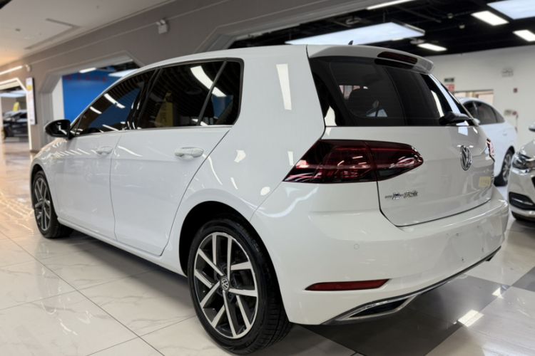 Used Volkswagen Golf 2020 280TSI DSG Luxury Edition Exterior 4