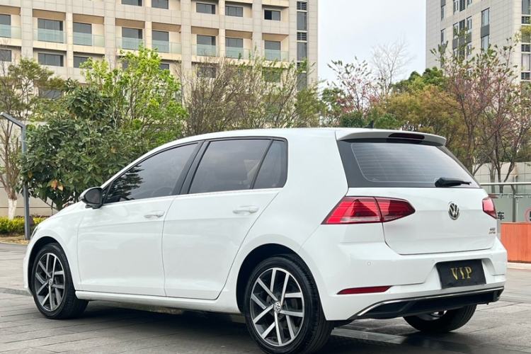 Used Volkswagen Golf 2020 280TSI DSG Comfort Version Exterior 4