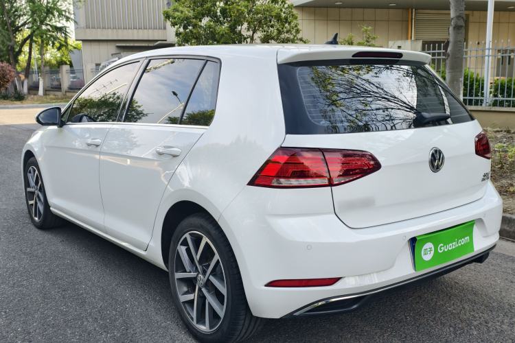 Used Volkswagen Golf 2020 280TSI DSG Comfort Version Exterior 4