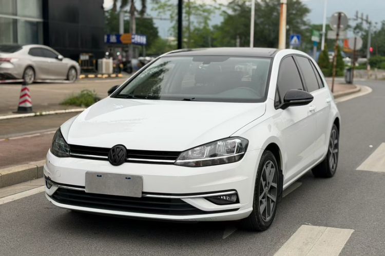 Used Volkswagen Golf 2020 Zhiai Edition 280TSI DSG Comfort Model Exterior 4