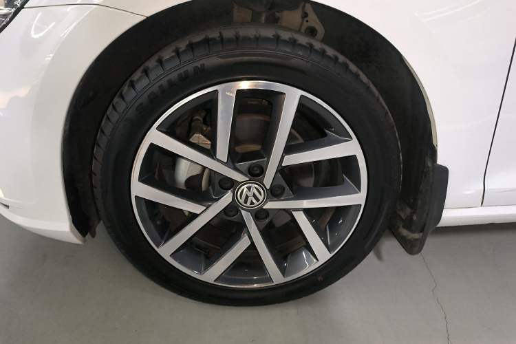 Used Volkswagen Golf 2020 Zhiai Edition 280TSI DSG Comfort Model Exterior 4