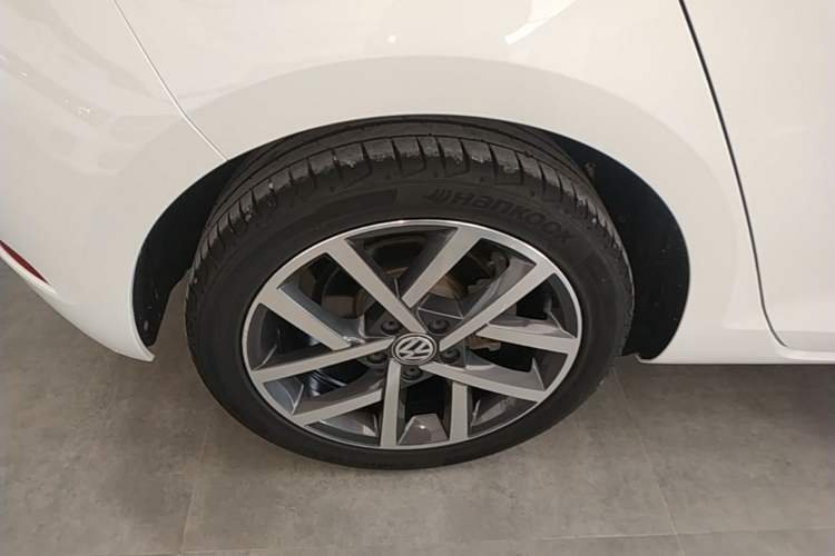 Used Volkswagen Golf 2020 Zhiai Edition 280TSI DSG Comfort Model Exterior 5