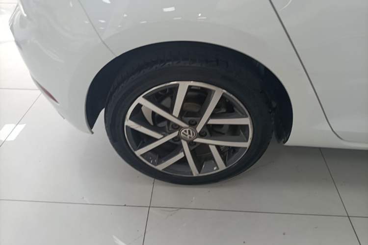 Used Volkswagen Golf 2020 280TSI DSG Comfort Version Exterior 5