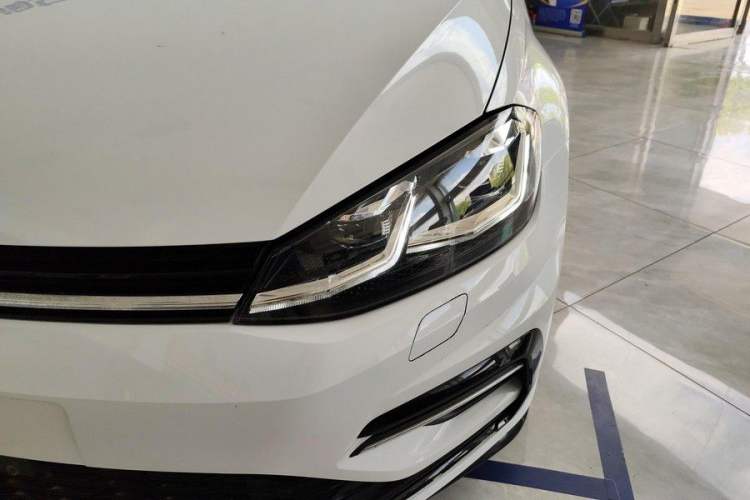 Used Volkswagen Golf 2020 280TSI DSG R-Line Version Exterior 5