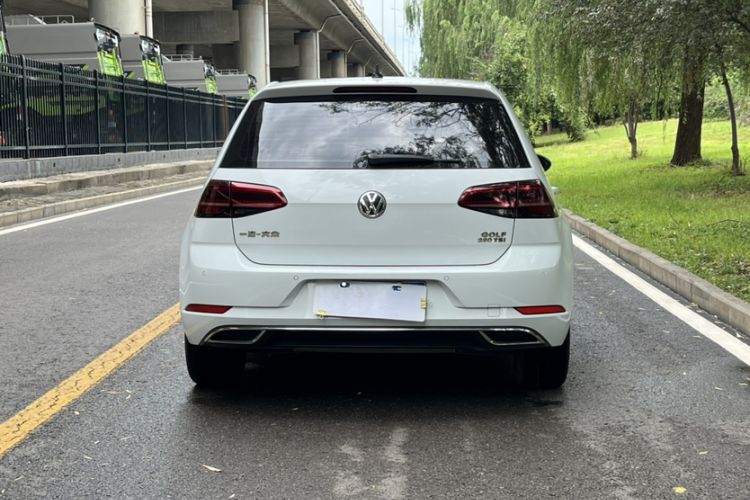 Used Volkswagen Golf 2020 280TSI DSG Luxury Edition Exterior 5