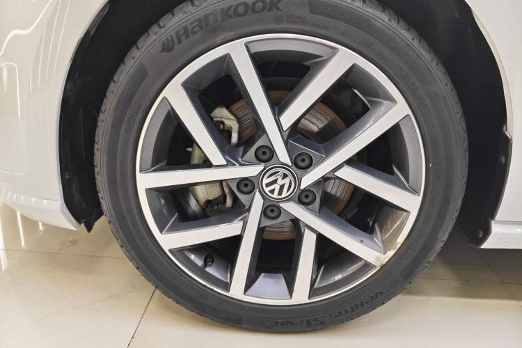 Used Volkswagen Golf 2020 200TSI DSG Comfortable and Ambitious Edition Exterior 5
