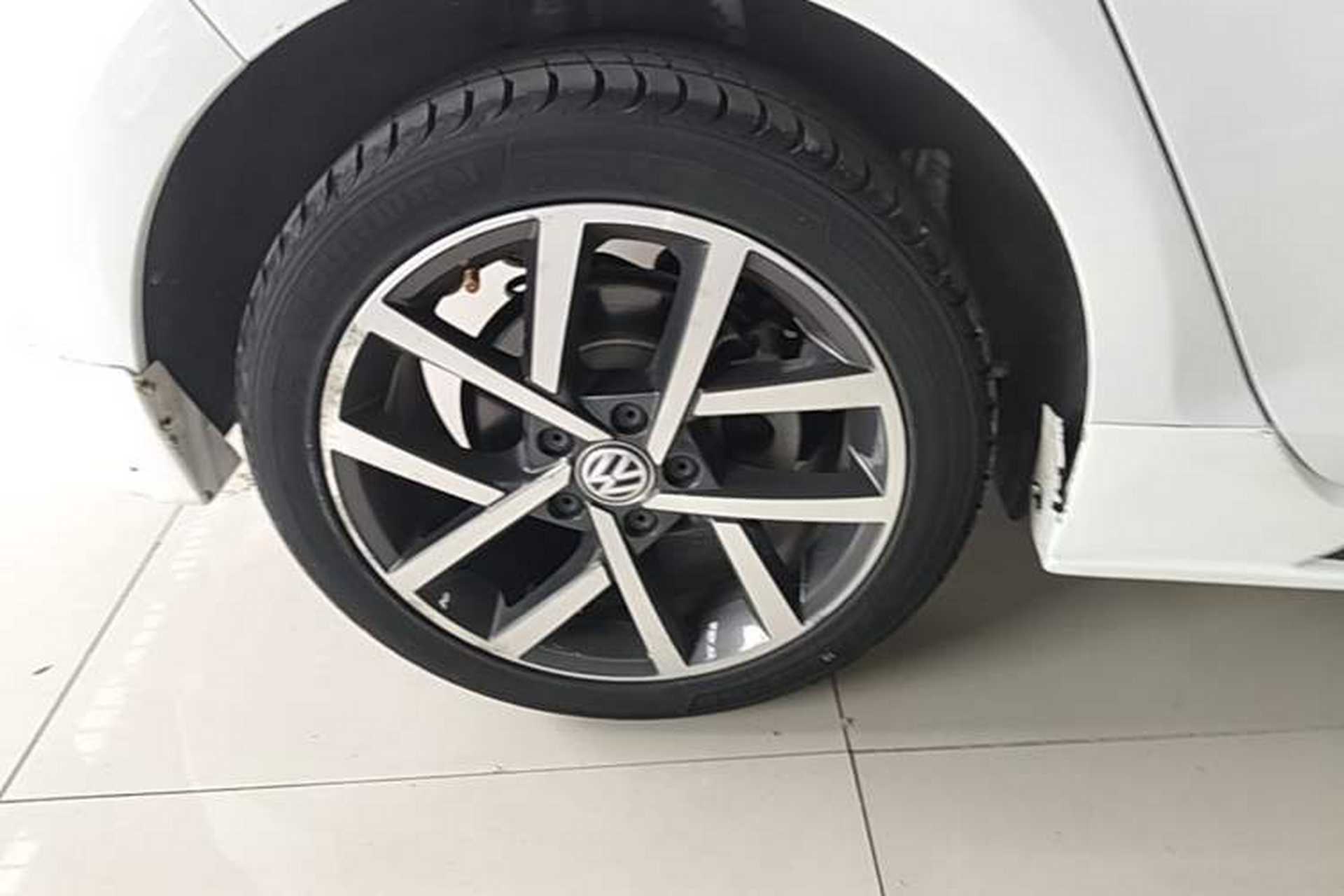 Used Volkswagen Golf 2020 280TSI DSG Luxury Edition Exterior 5