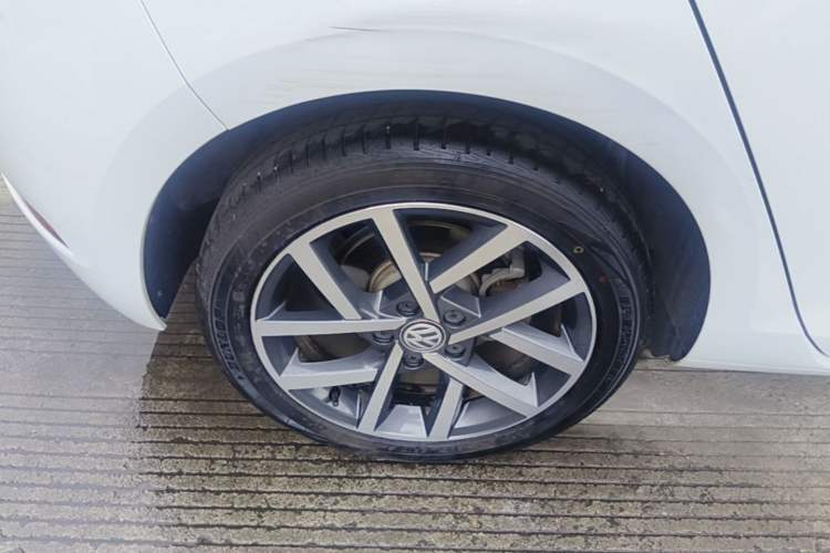Used Volkswagen Golf 2020 Zhiai Edition 280TSI DSG Comfort Model Exterior 5