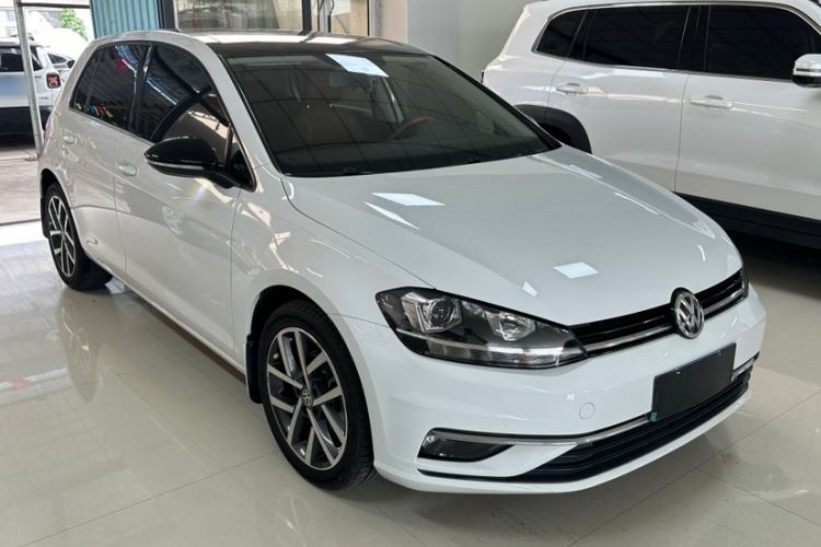 Used Volkswagen Golf 2020 200TSI DSG Comfortable and Ambitious Edition Exterior 6