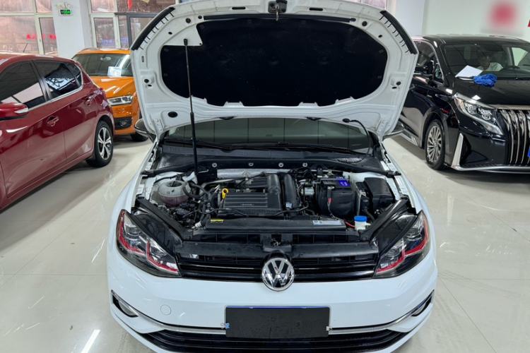 Used Volkswagen Golf 2020 Zhiai Edition 280TSI DSG Comfort Model Exterior 6