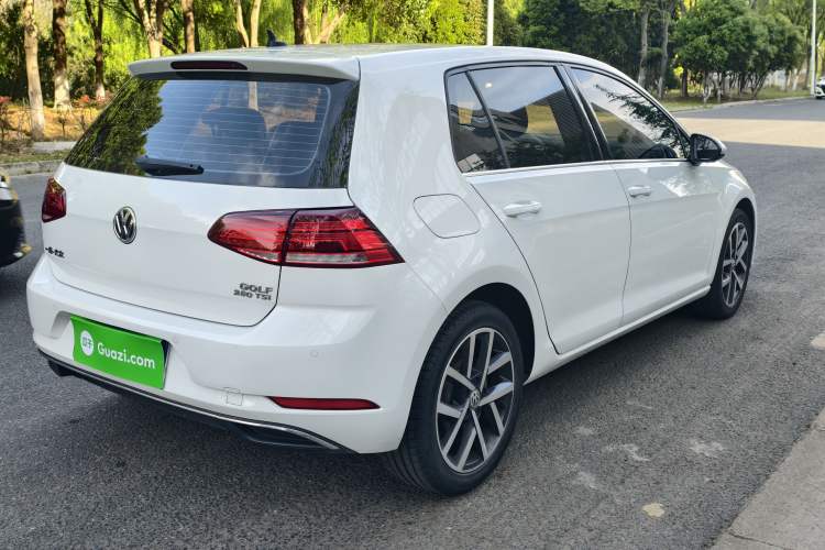 Used Volkswagen Golf 2020 280TSI DSG Comfort Version Exterior 6