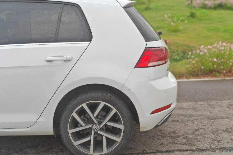 Used Volkswagen Golf 2020 280TSI DSG Comfort Version Exterior 7