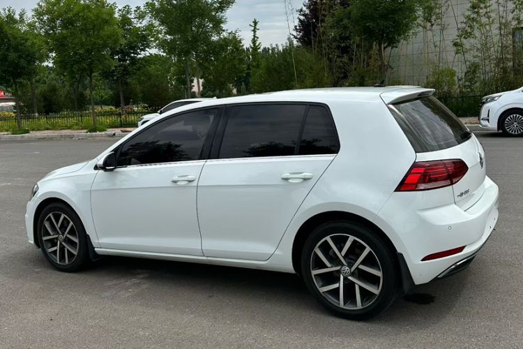 Used Volkswagen Golf 2020 Zhiai Edition 200TSI DSG Comfortable & Ambitious Version Exterior 7