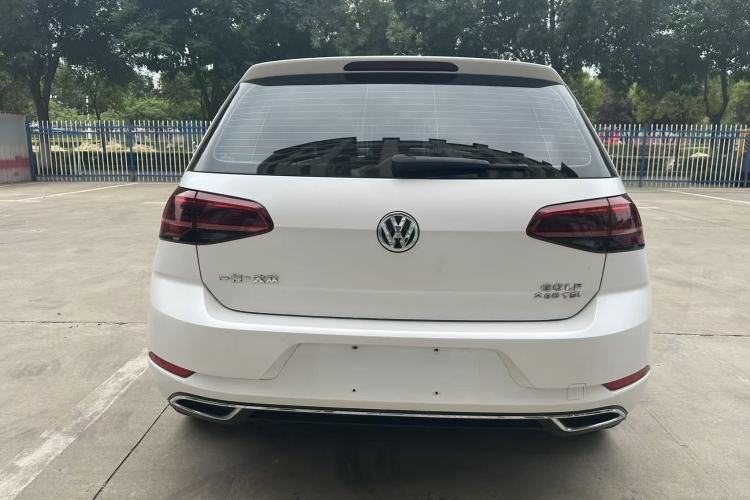 Used Volkswagen Golf 2020 Zhiai Edition 280TSI DSG Luxury Model Exterior 9