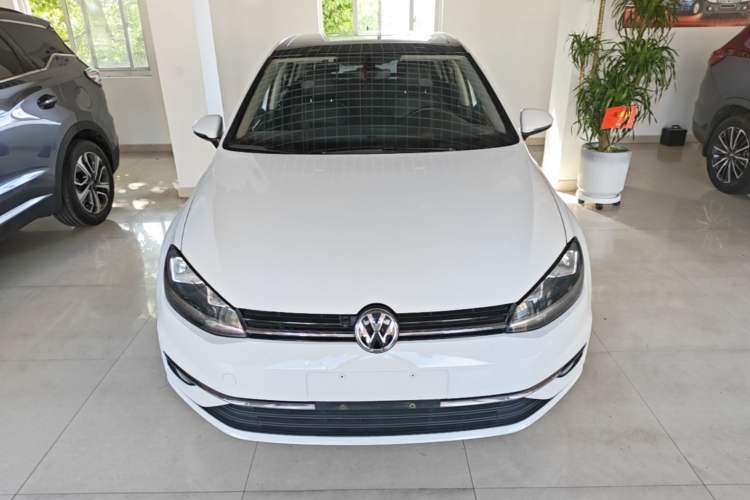 Used Volkswagen Golf 2020 Zhiai Edition 280TSI DSG Luxury Model Front
