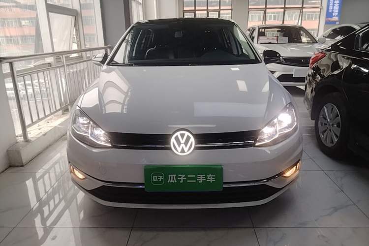 Used Volkswagen Golf 2020 Zhiai Edition 280TSI DSG Comfort Model Front