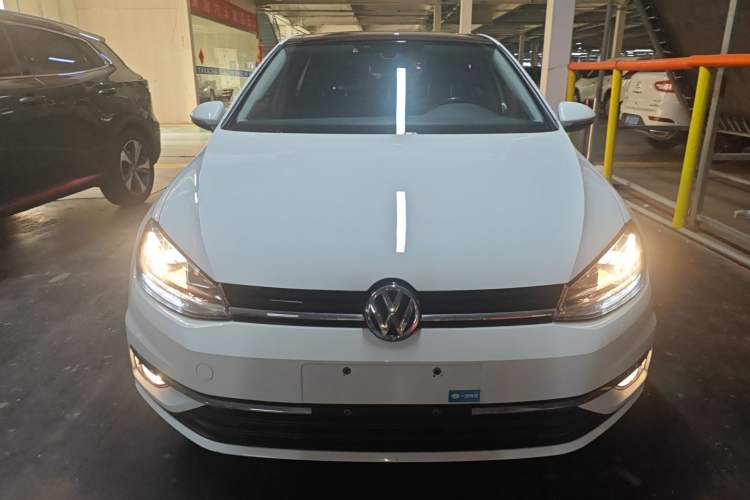 Used Volkswagen Golf 2020 Zhiai Edition 280TSI DSG Comfort Model Front