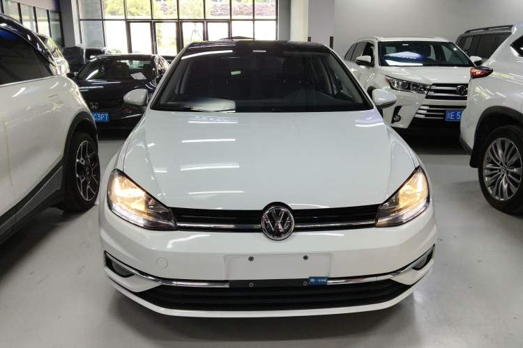 Used Volkswagen Golf 2020 Zhiai Edition 280TSI DSG Comfort Model Front