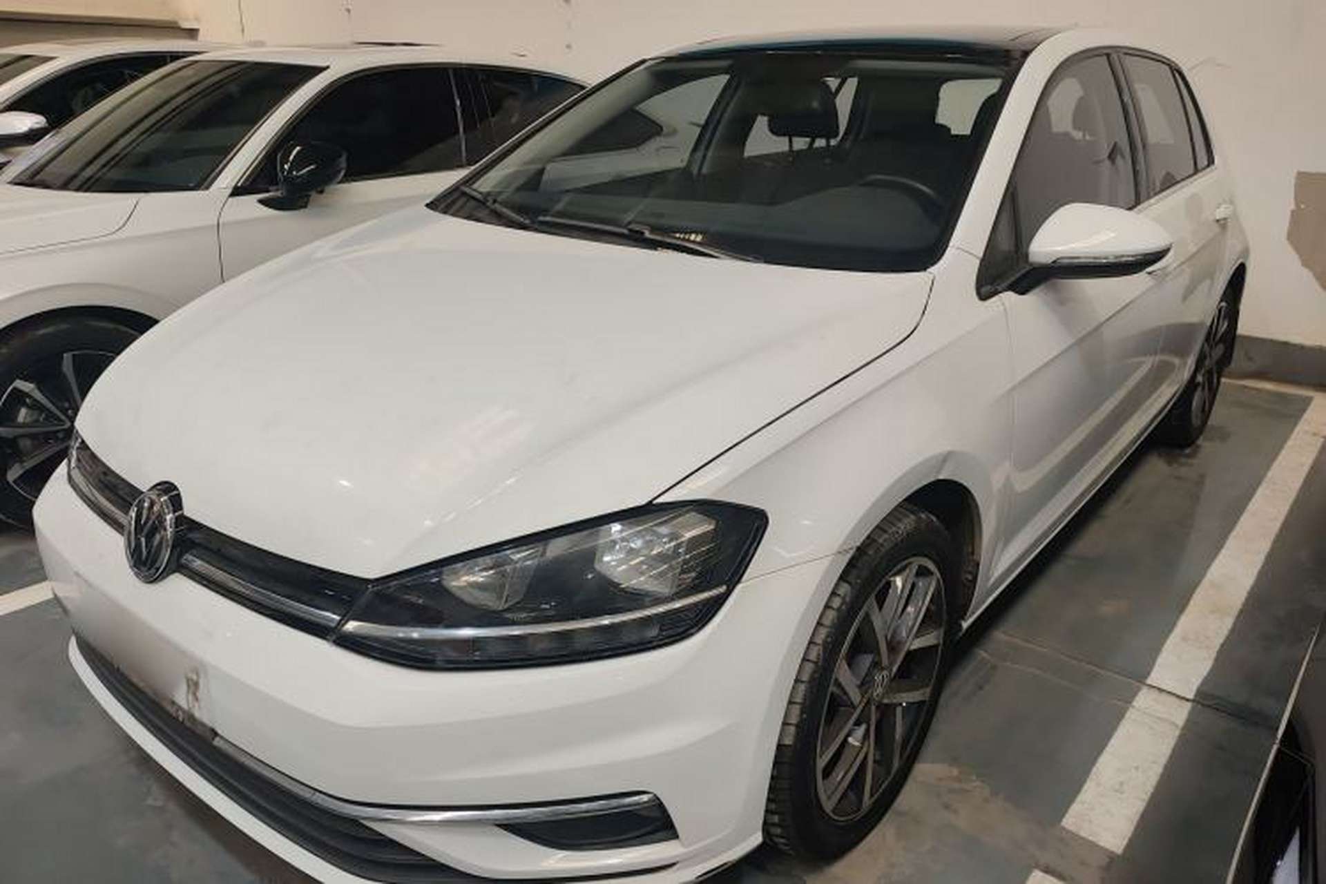 Used Volkswagen Golf 2020 Zhiai Edition 280TSI DSG Comfort Model Front Left 45 Deg