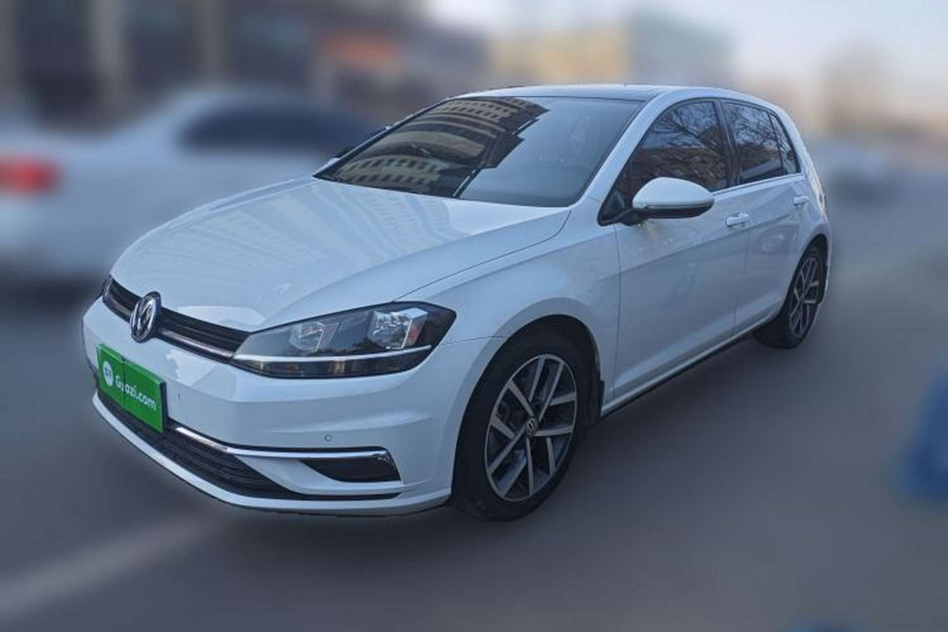 Used Volkswagen Golf 2020 Zhiai Edition 200TSI DSG Comfortable & Ambitious Version Front Left 45 Deg