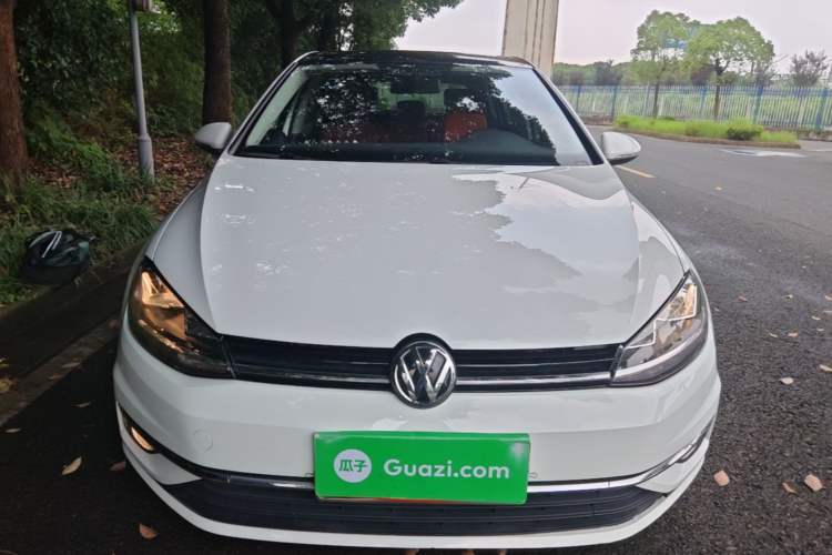 Used Volkswagen Golf 2020 Zhiai Edition 200TSI DSG Comfortable & Ambitious Version Front