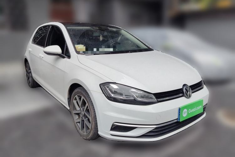 Used Volkswagen Golf 2020 Zhiai Edition 280TSI DSG Comfort Model Front Right 45 Deg