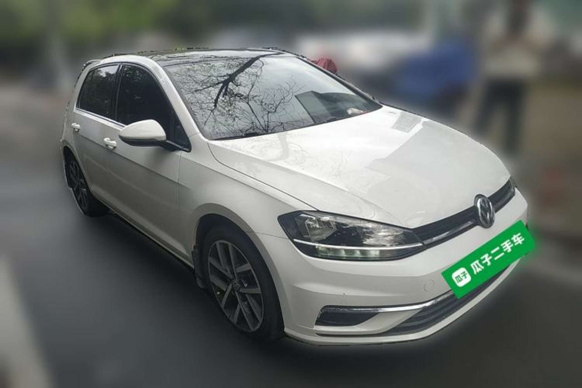 Used Volkswagen Golf 2020 Zhiai Edition 200TSI DSG Comfortable & Ambitious Version Front Right 45 Deg