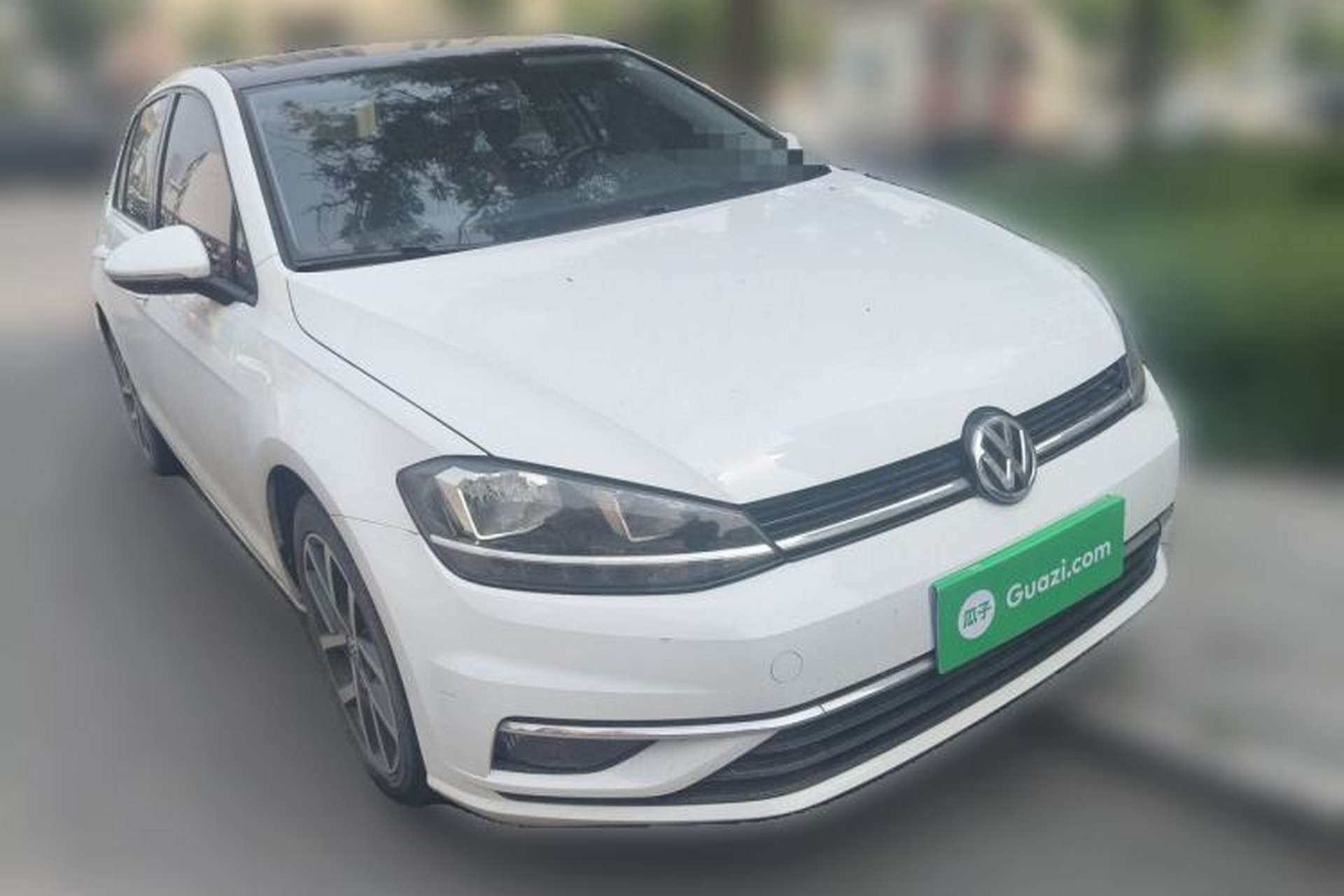 Used Volkswagen Golf 2020 Zhiai Edition 200TSI DSG Comfort Model Front Right 45 Deg