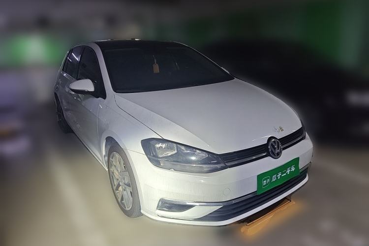 Used Volkswagen Golf 2020 Zhiai Edition 280TSI DSG Comfort Model Front Right 45 Deg