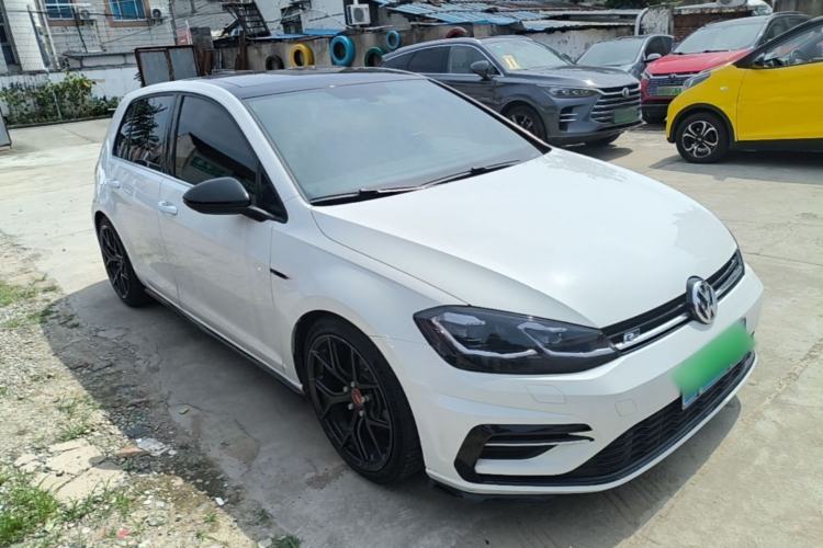 Used Volkswagen Golf 2020 Charming Edition 280TSI DSG R-Line Front Right 45 Deg