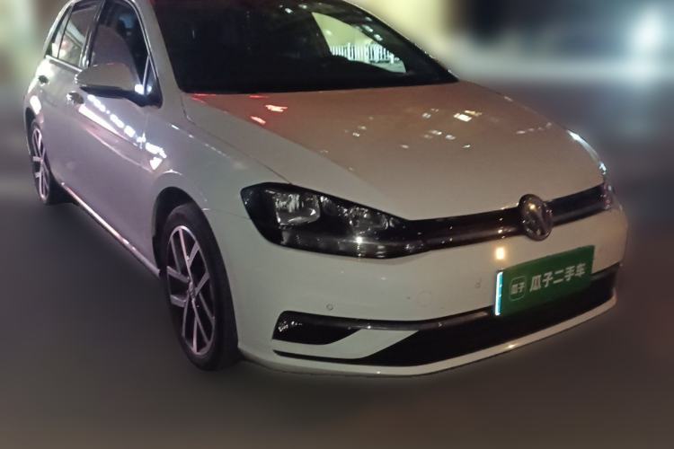 Used Volkswagen Golf 2020 Zhiai Edition 280TSI DSG Comfort Model Front Right 45 Deg