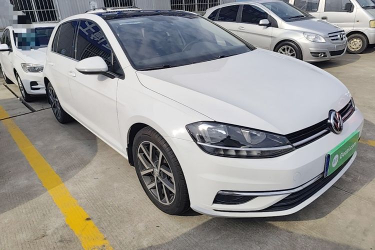 Used Volkswagen Golf 2020 Zhiai Edition 280TSI DSG Comfort Model Front Right 45 Deg