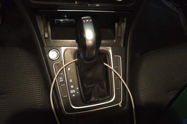Used Volkswagen Golf 2020 Zhiai Edition 280TSI DSG Comfort Model Gear Lever