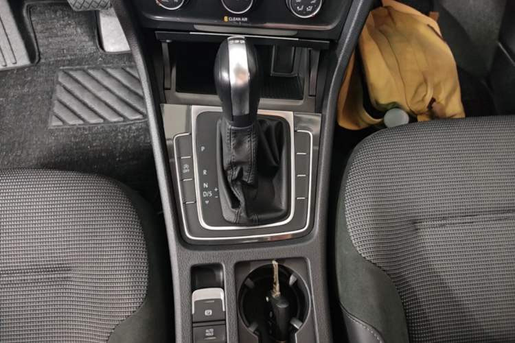 Used Volkswagen Golf 2020 280TSI DSG Comfort Version Gear Lever