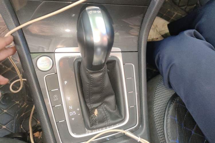 Used Volkswagen Golf 2020 Zhiai Edition 280TSI DSG Comfort Model Gear Lever