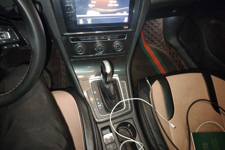 Used Volkswagen Golf 2020 280TSI DSG Comfort Version Gear Lever