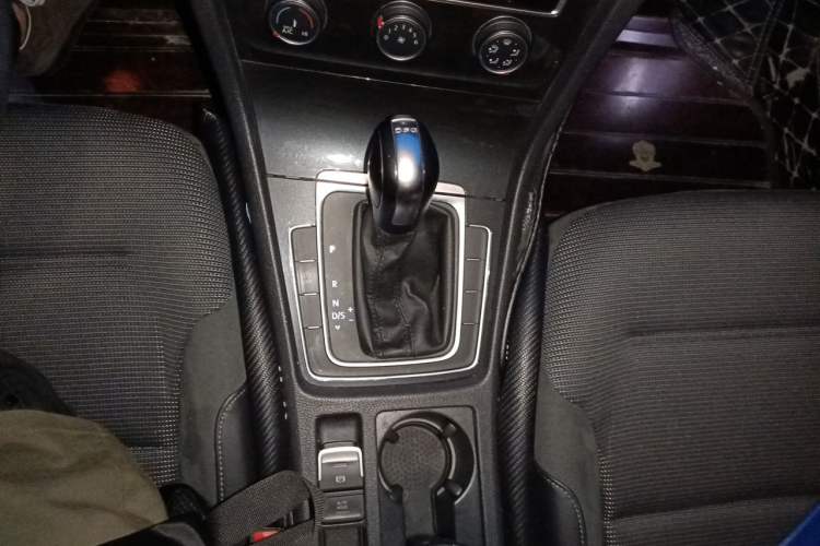 Used Volkswagen Golf 2020 280TSI DSG Comfort Version Gear Lever