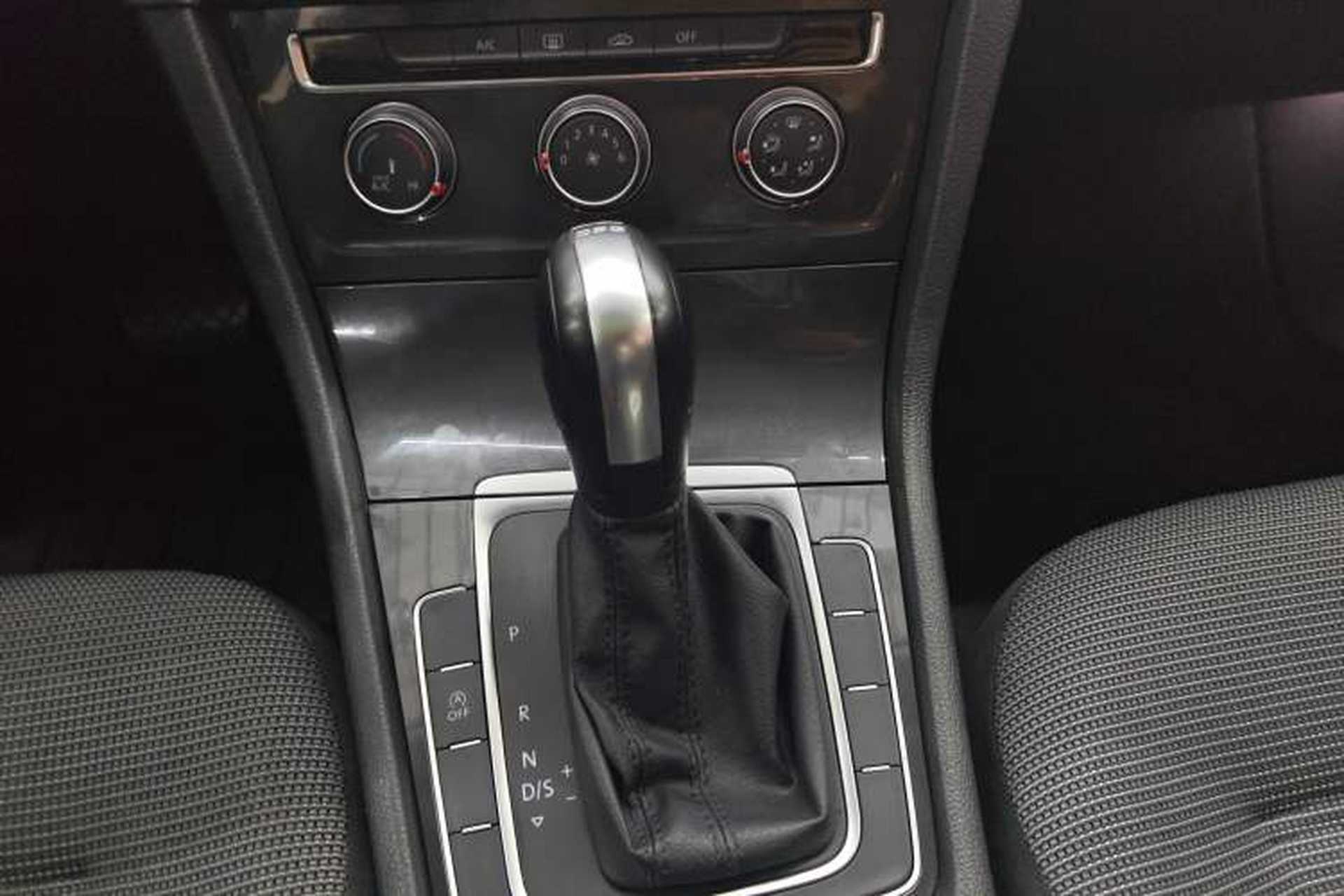 Used Volkswagen Golf 2020 280TSI DSG Comfort Version Gear Lever
