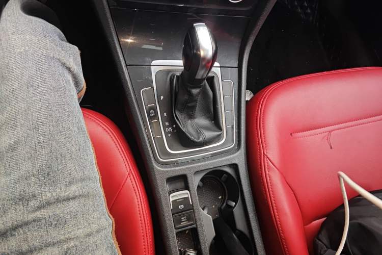 Used Volkswagen Golf 2020 280TSI DSG Comfort Version Gear Lever