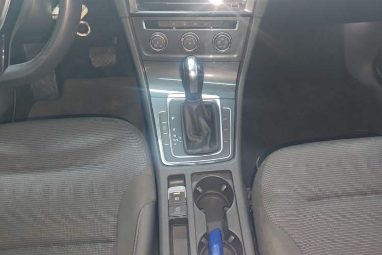 Used Volkswagen Golf 2020 280TSI DSG Comfort Version Gear Lever