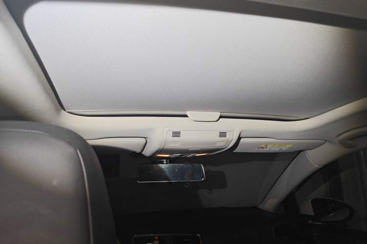 Used Volkswagen Golf 2020 Zhiai Edition 280TSI DSG Comfort Model Headliner