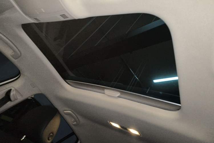 Used Volkswagen Golf 2020 Zhiai Edition 280TSI DSG Luxury Model Headliner