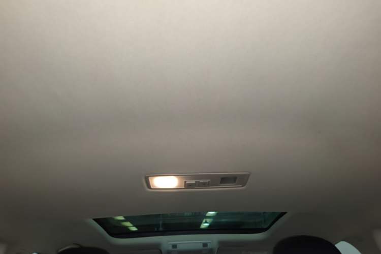 Used Volkswagen Golf 2020 Zhiai Edition 200TSI DSG Comfortable & Ambitious Version Headliner