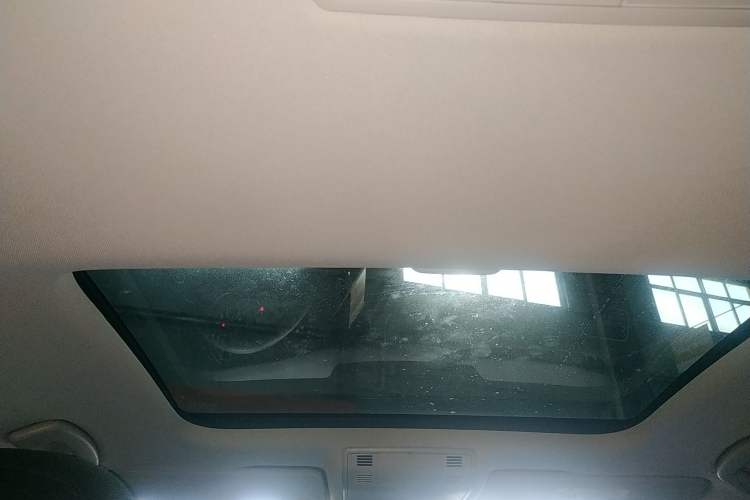 Used Volkswagen Golf 2020 200TSI DSG Comfortable and Ambitious Edition Headliner