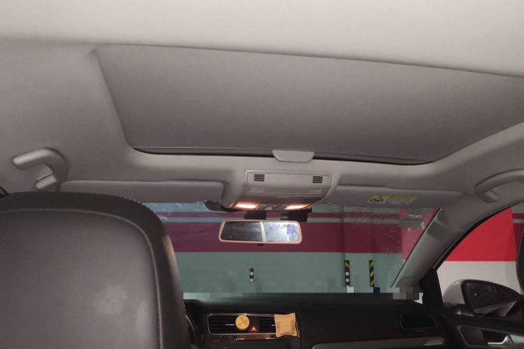 Used Volkswagen Golf 2020 Zhiai Edition 280TSI DSG Comfort Model Headliner